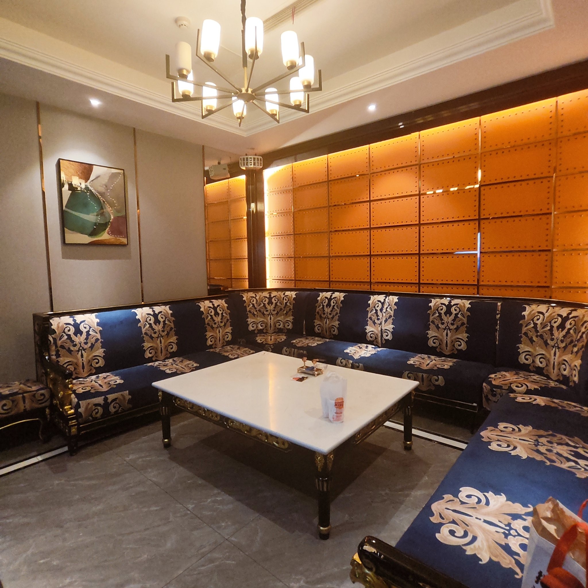 阜阳商务ktv价格怎么算-颍泉区ktv预订